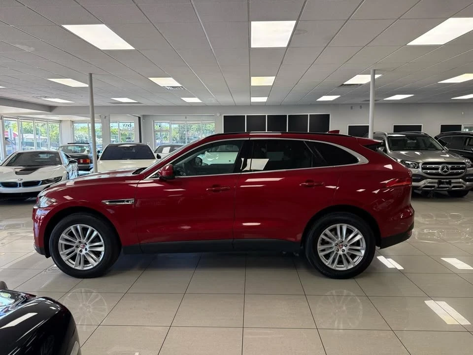 2019 Jaguar F-Pace - Image 7 of 20