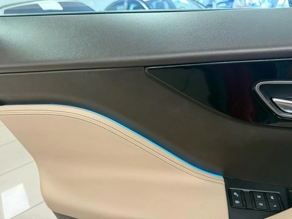 2019 Jaguar F-Pace - Image 10 of 20