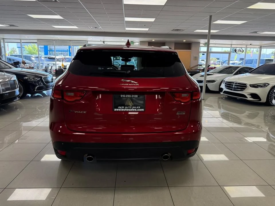 2019 Jaguar F-Pace - Image 5 of 20