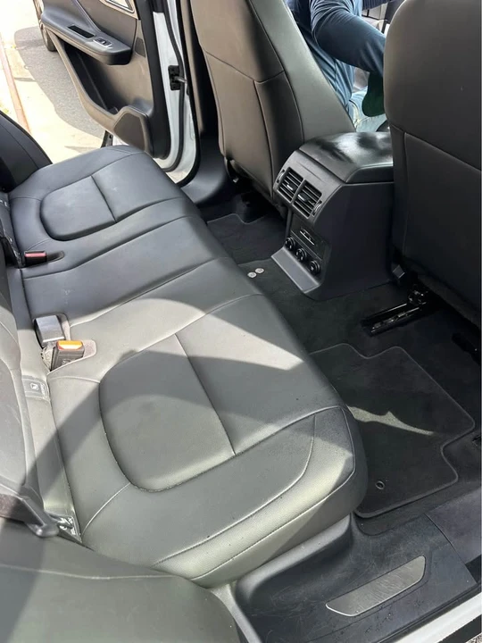 2019 Jaguar F-Pace - Image 2 of 7