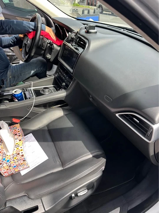 2019 Jaguar F-Pace - Image 3 of 7