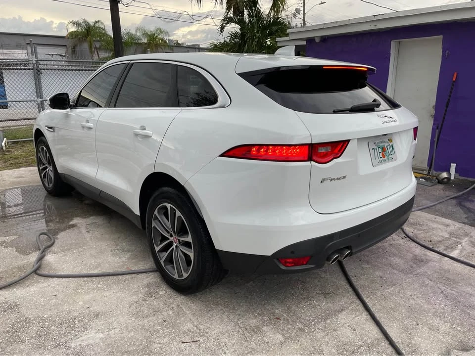 2019 Jaguar F-Pace - Image 3 of 20