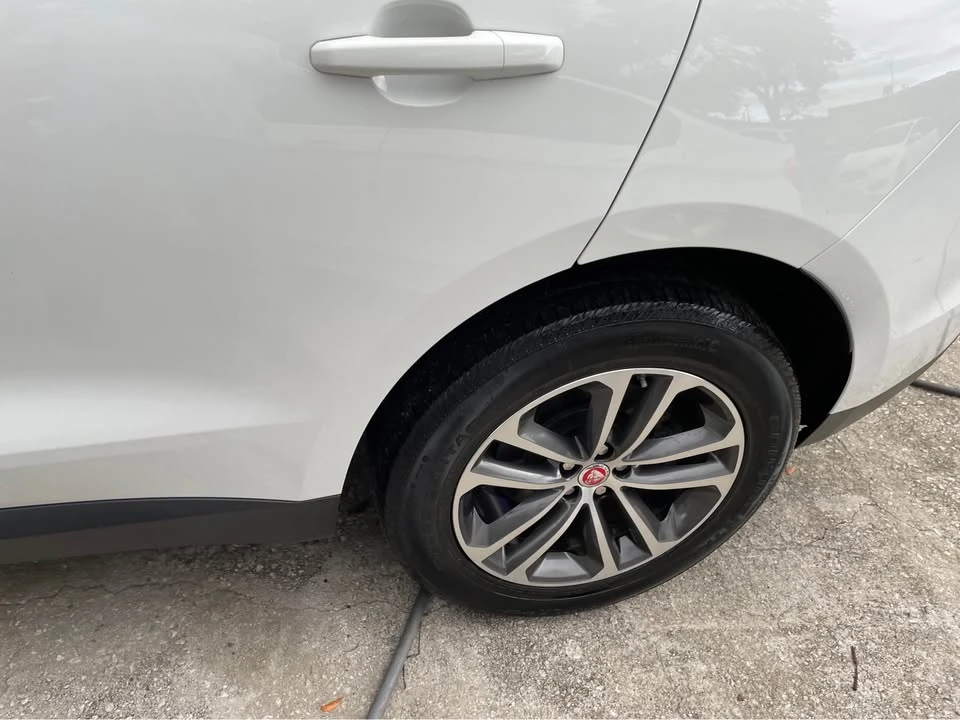 2019 Jaguar F-Pace - Image 6 of 20