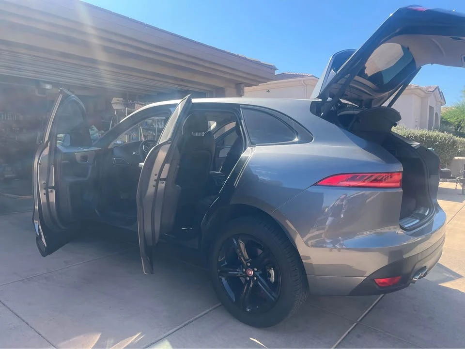 2019 Jaguar F-Pace - Image 6 of 20
