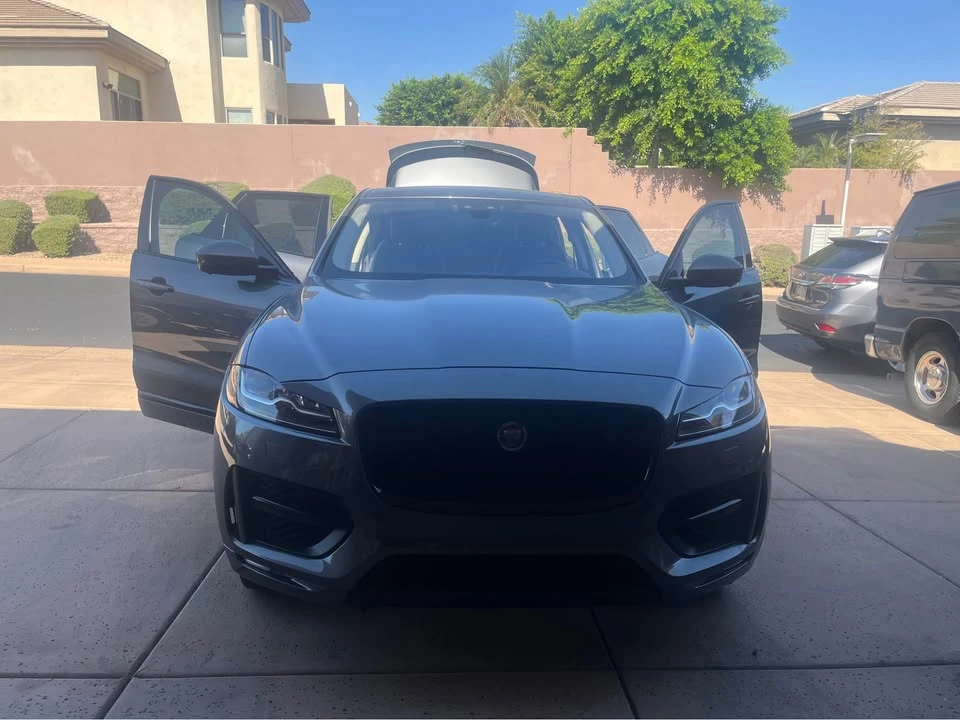 2019 Jaguar F-Pace - Image 8 of 20
