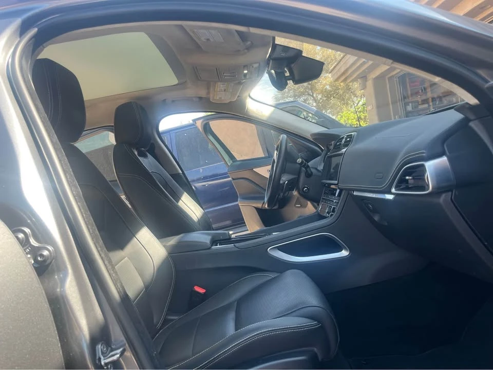 2019 Jaguar F-Pace - Image 10 of 20