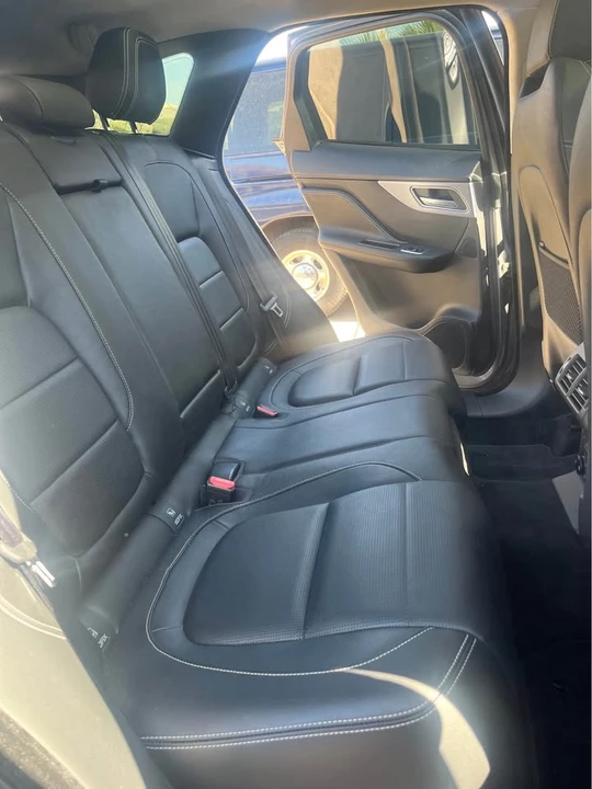 2019 Jaguar F-Pace - Image 15 of 20
