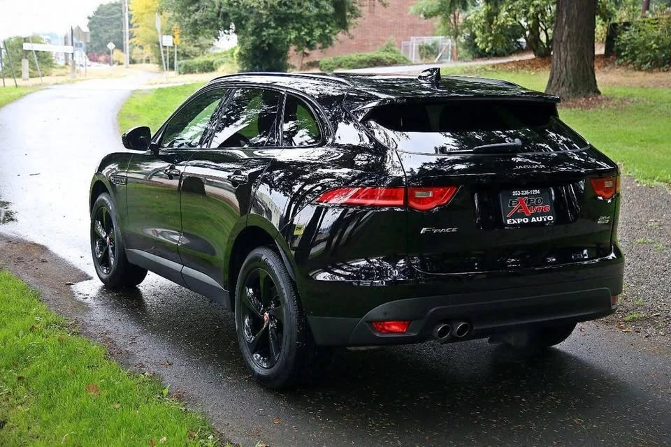 2019 Jaguar F-Pace - Image 4 of 16