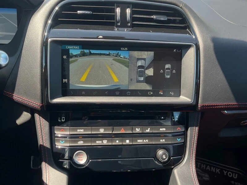 2019 Jaguar F-Pace - Image 10 of 13