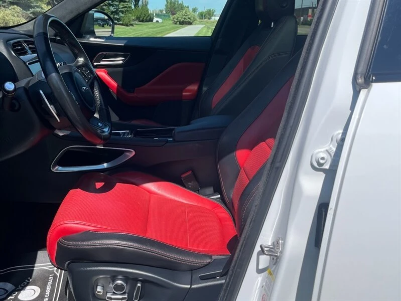 2019 Jaguar F-Pace - Image 7 of 13