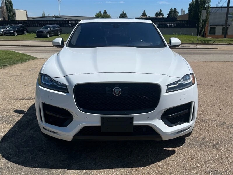 2019 Jaguar F-Pace - Image 2 of 13