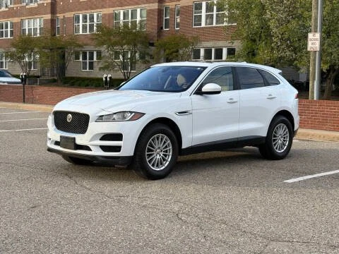 2019 Jaguar F-Pace - Image 2 of 20
