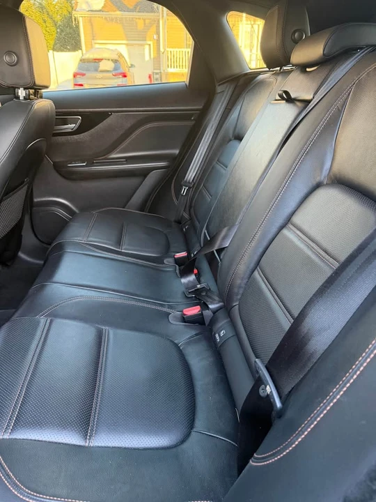 2019 Jaguar F-Pace - Image 5 of 12