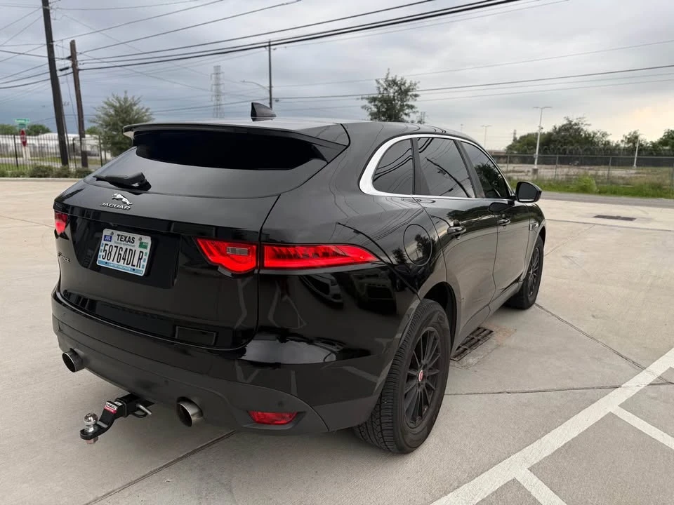2019 Jaguar F-Pace - Image 5 of 7