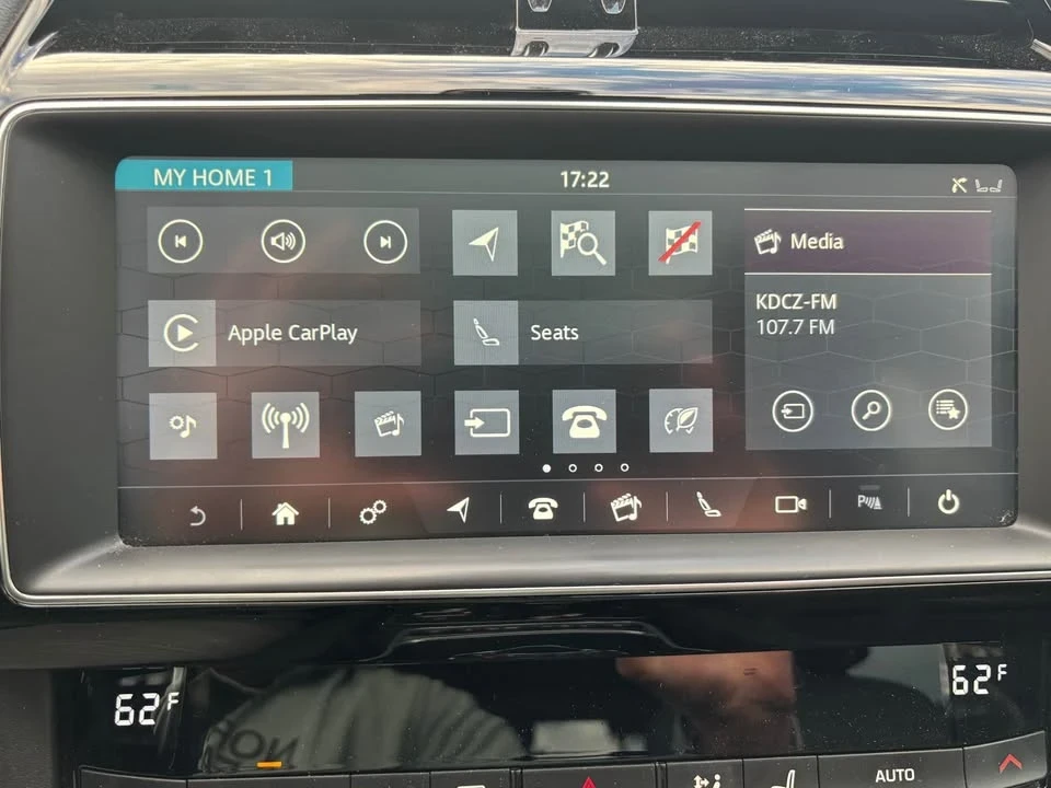 2019 Jaguar F-Pace - Image 16 of 16