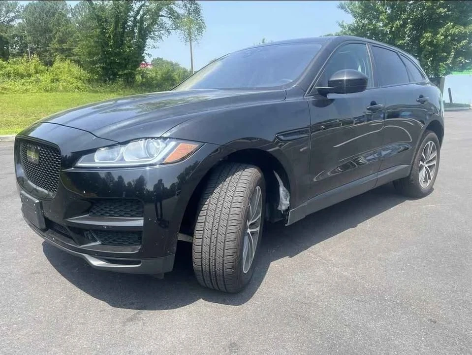 2019 Jaguar F-Pace - Image 3 of 11