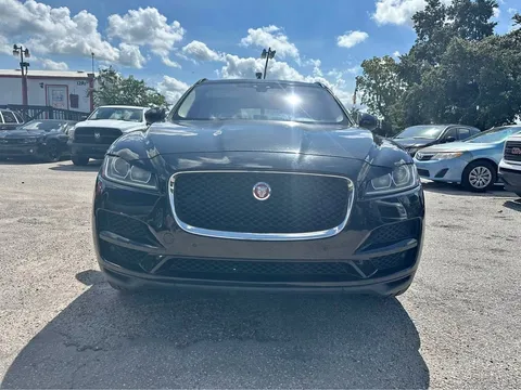 2019 Jaguar F-Pace 25t Premium