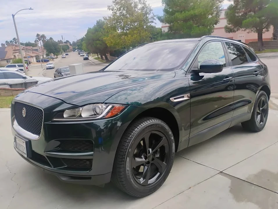 2019 Jaguar F-Pace - Image 4 of 6