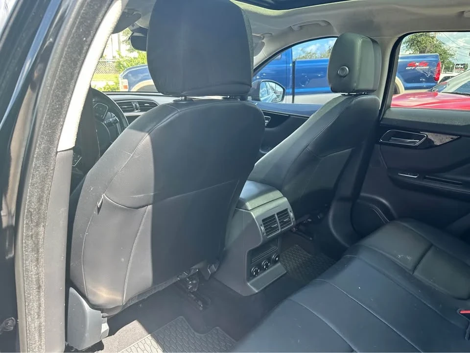 2019 Jaguar F-Pace - Image 12 of 12