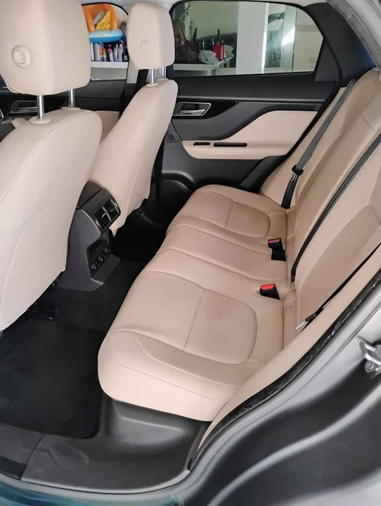 2019 Jaguar F-Pace - Image 6 of 6