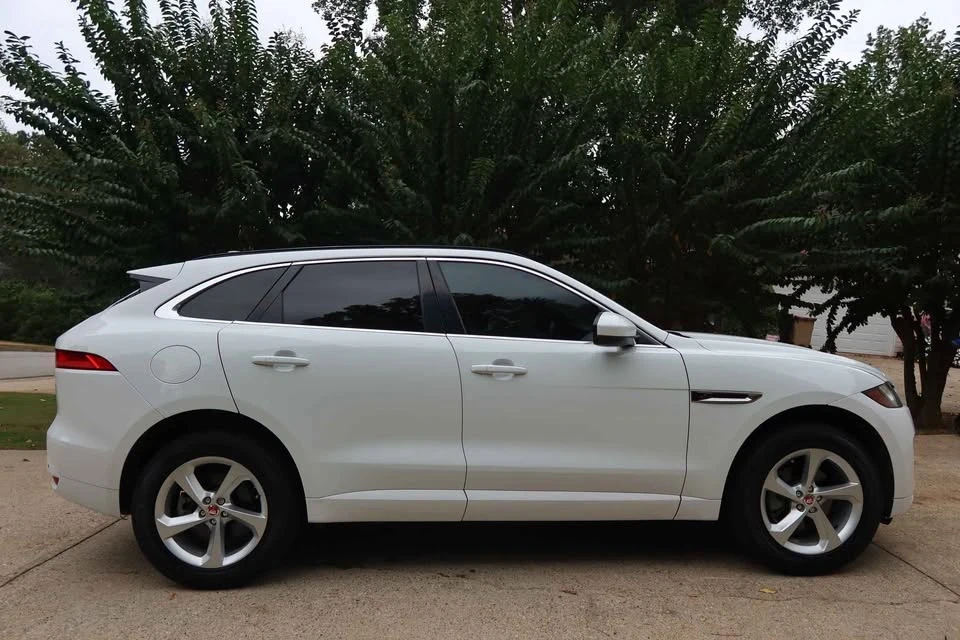 2019 Jaguar F-Pace - Image 4 of 15