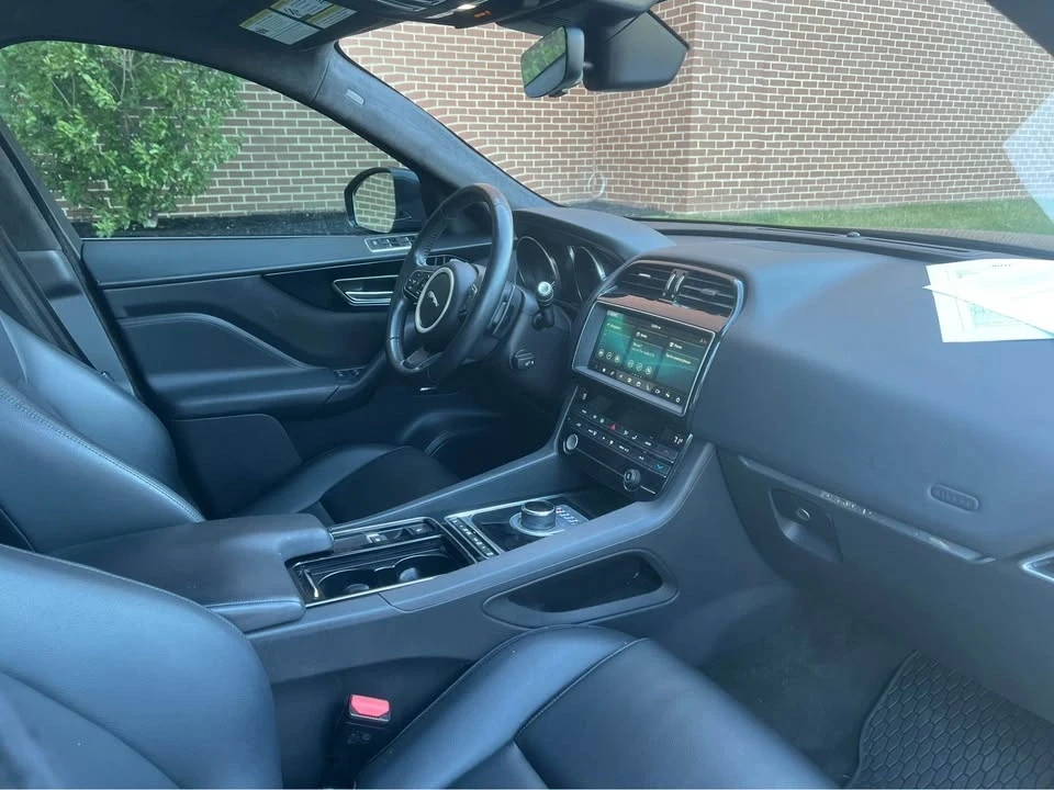 2019 Jaguar F-Pace - Image 13 of 15