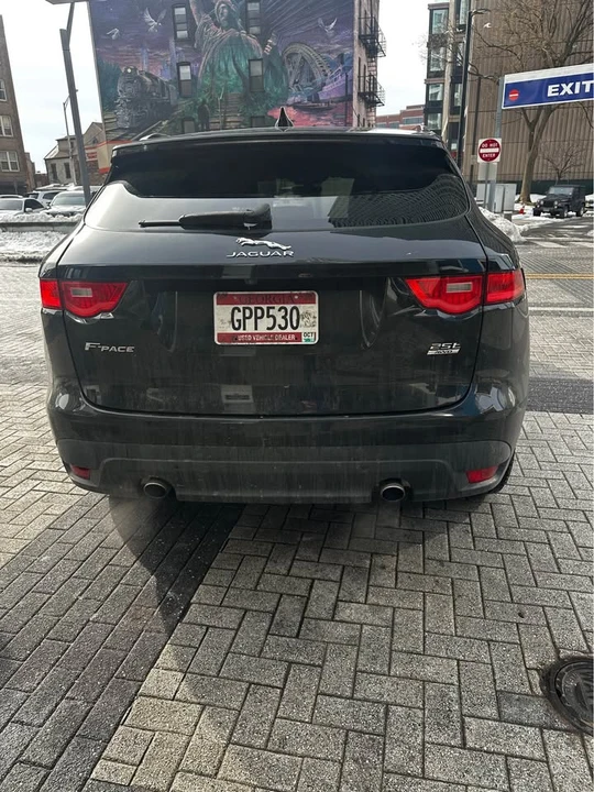 2019 Jaguar F-Pace - Image 6 of 12