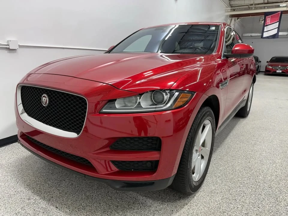2019 Jaguar F-Pace - Image 9 of 20