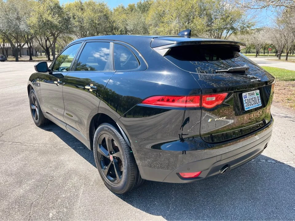 2019 Jaguar F-Pace - Image 4 of 20
