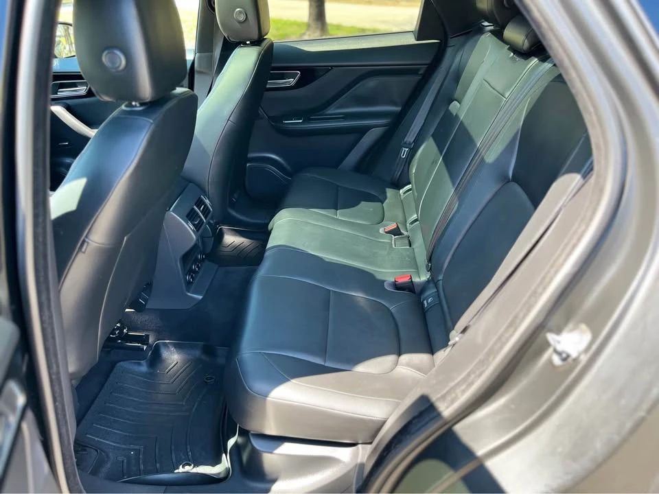 2019 Jaguar F-Pace - Image 17 of 20