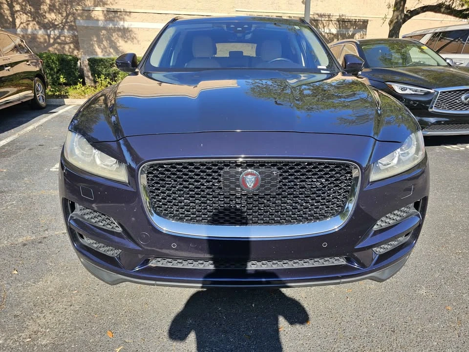 2019 Jaguar F-Pace - Image 2 of 10