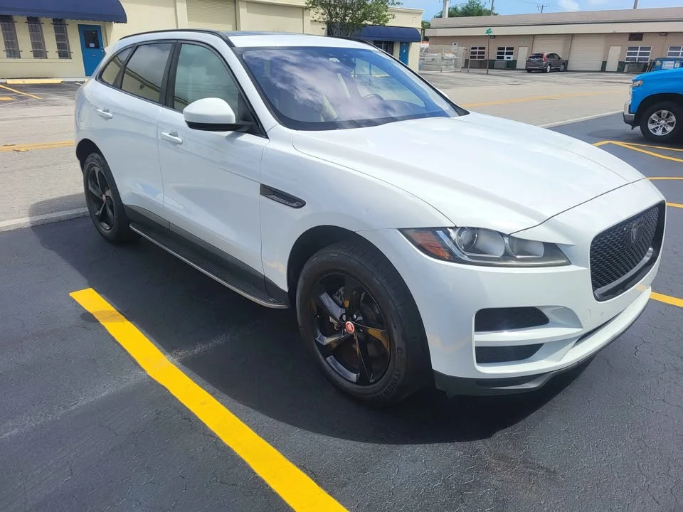2019 Jaguar F-Pace - Image 6 of 12