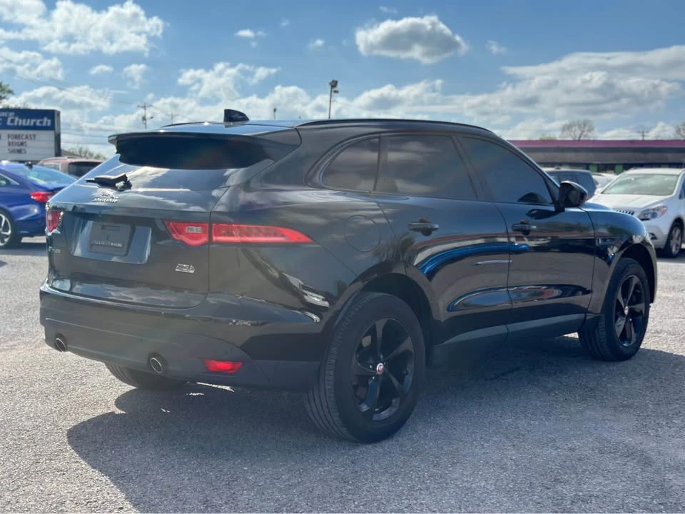 2019 Jaguar F-Pace - Image 4 of 14