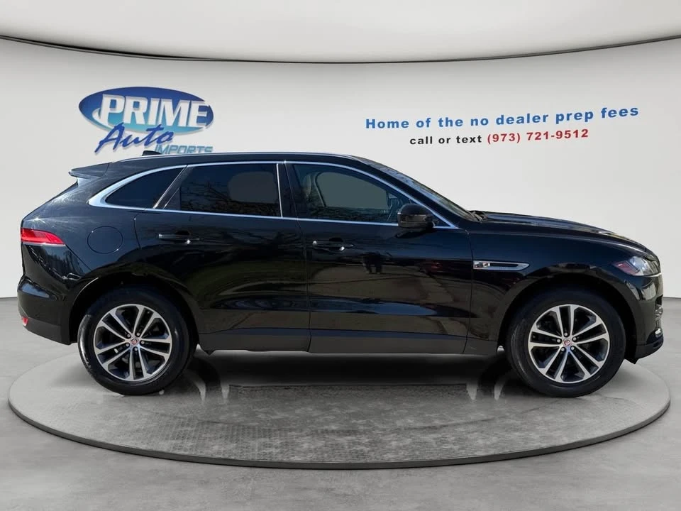 2019 Jaguar F-Pace - Image 8 of 10
