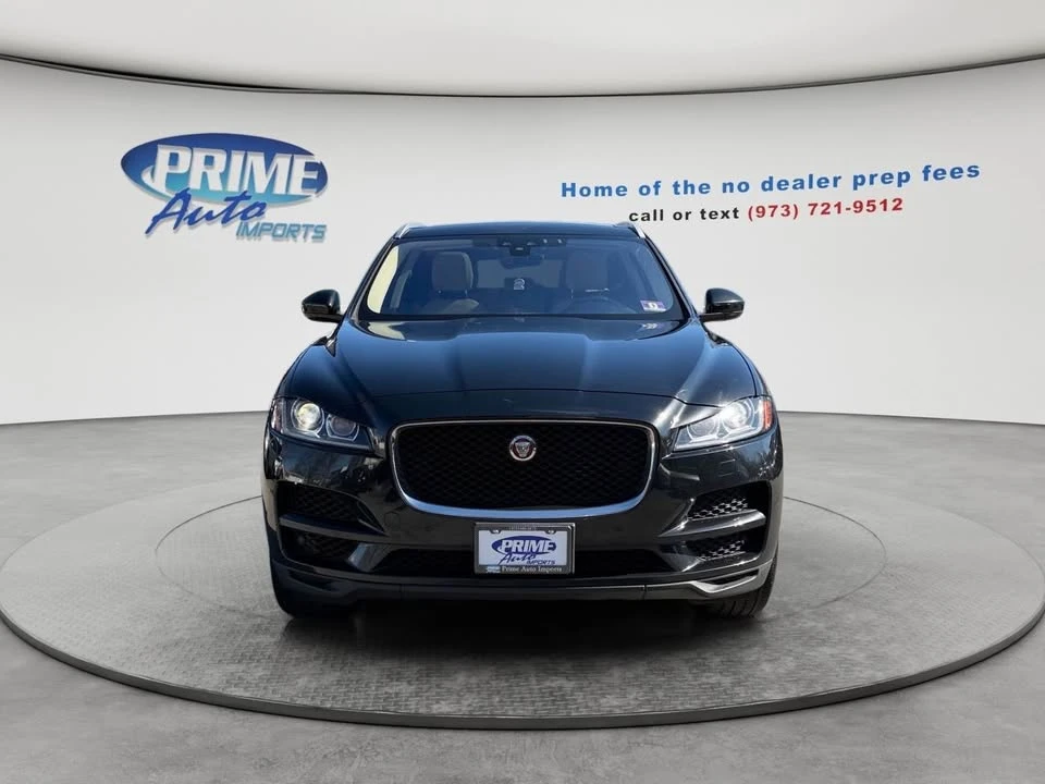 2019 Jaguar F-Pace - Image 2 of 10