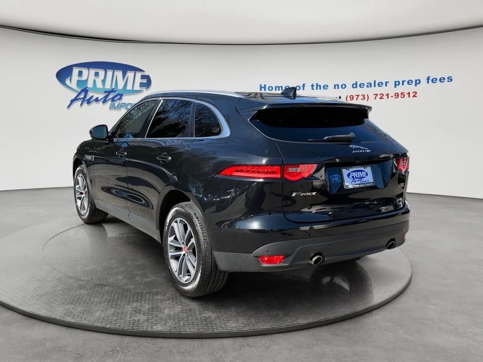 2019 Jaguar F-Pace - Image 5 of 10