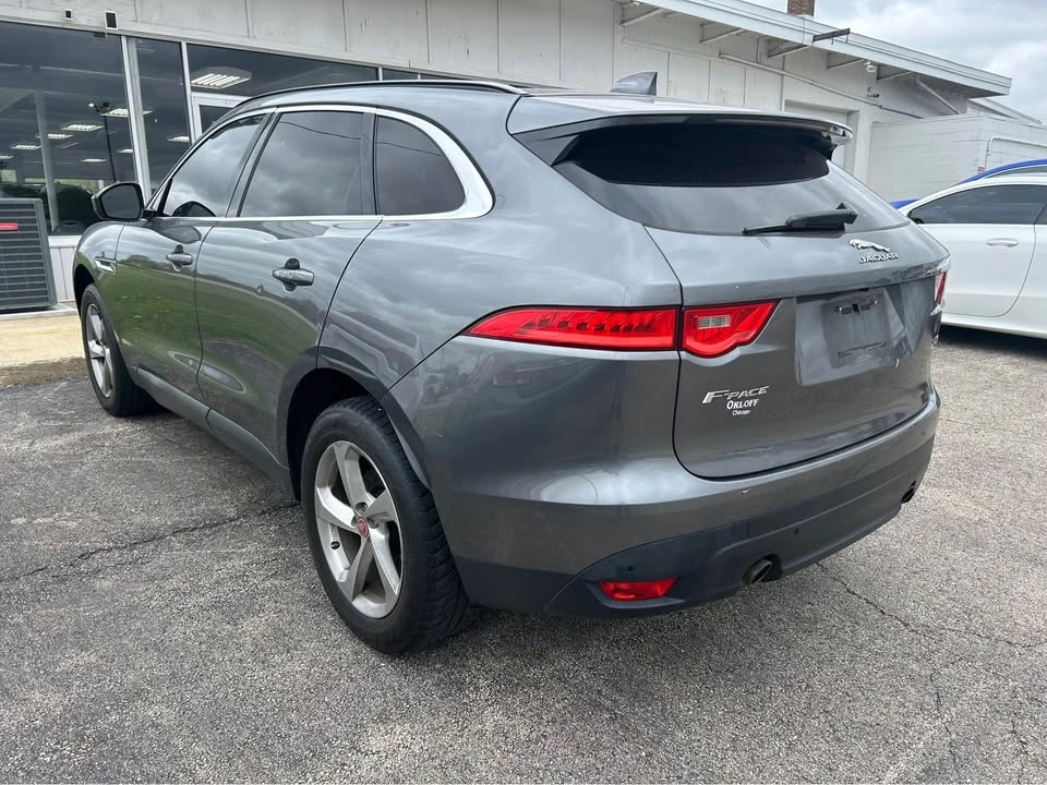 2019 Jaguar F-Pace - Image 3 of 10