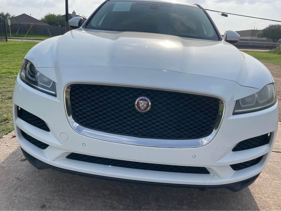 2019 Jaguar F-Pace - Image 19 of 20