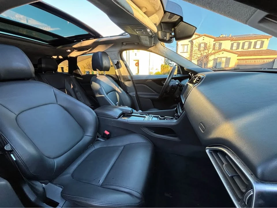 2019 Jaguar F-Pace - Image 6 of 17