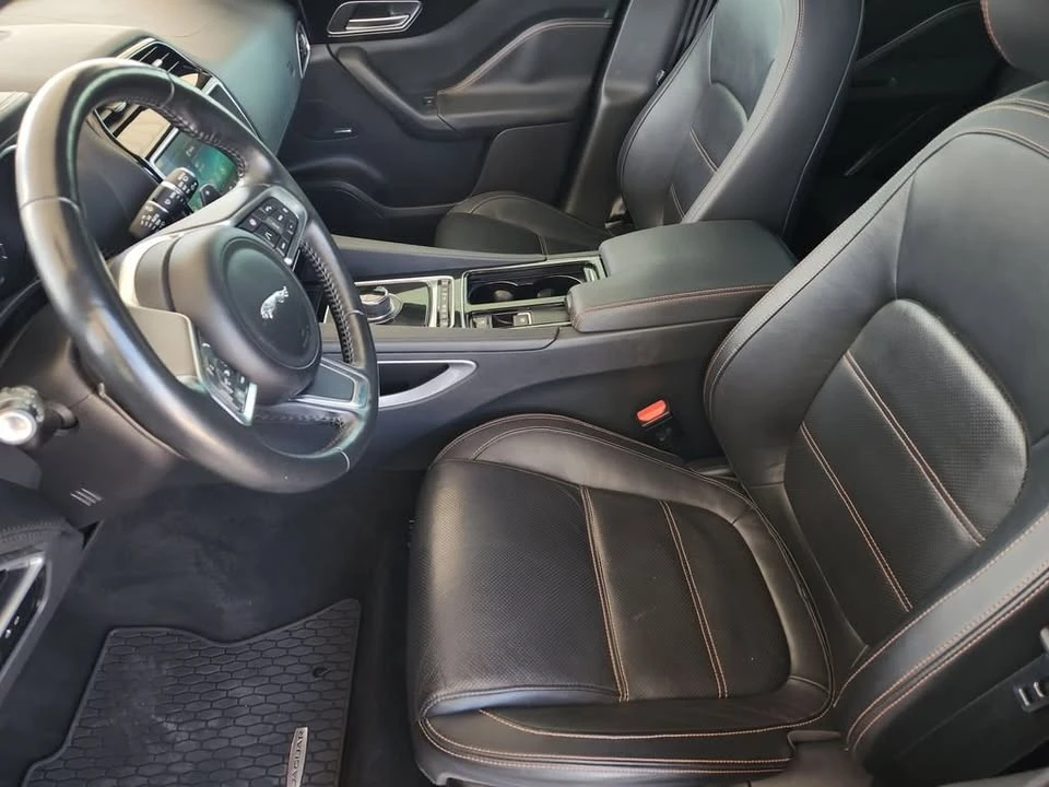 2019 Jaguar F-Pace - Image 13 of 20