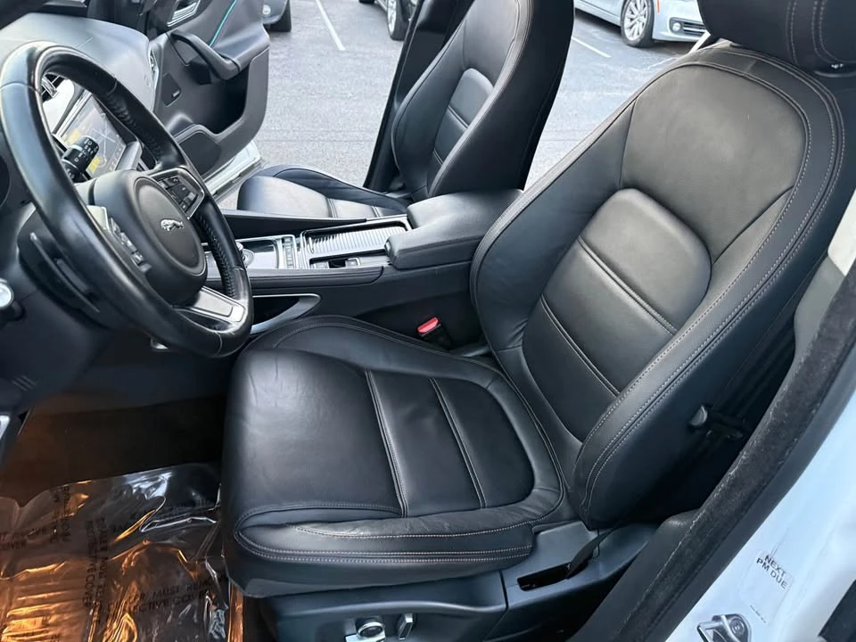 2019 Jaguar F-Pace - Image 8 of 20