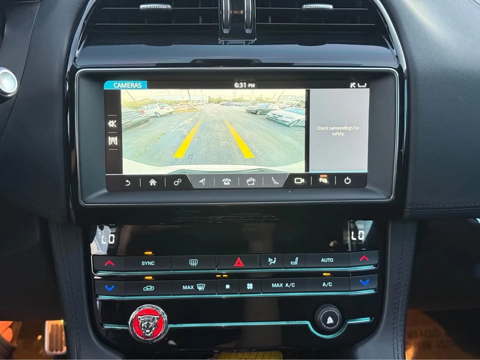 2019 Jaguar F-Pace - Image 19 of 20