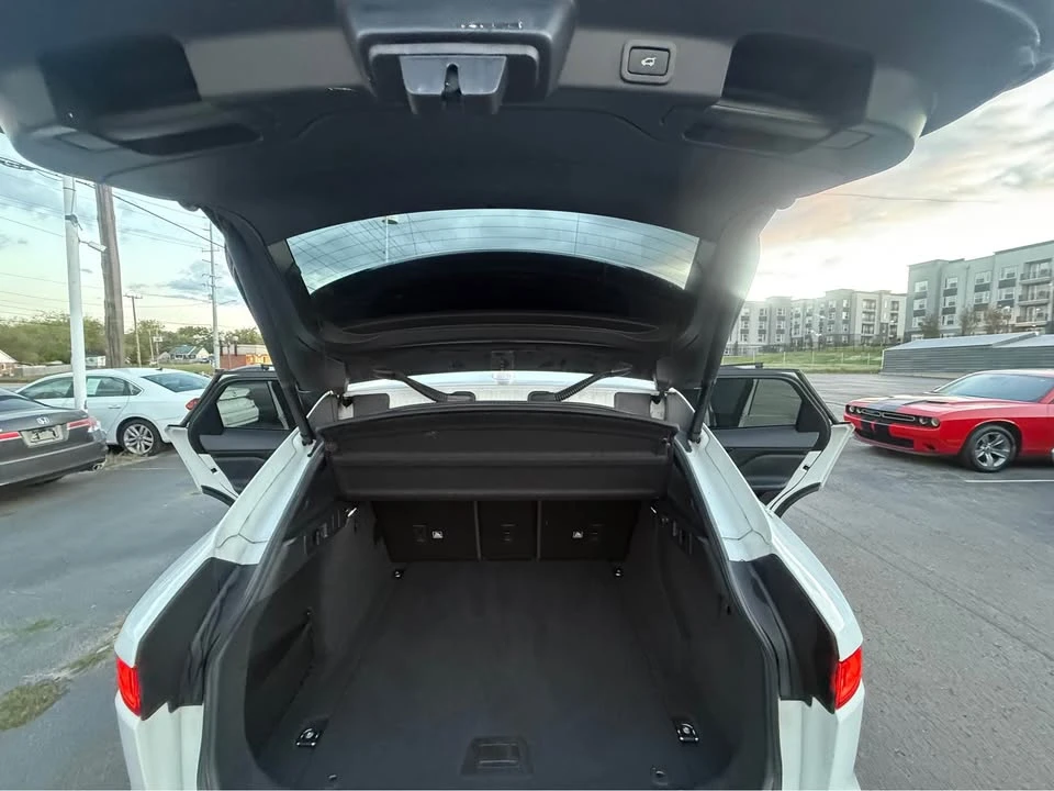 2019 Jaguar F-Pace - Image 15 of 20