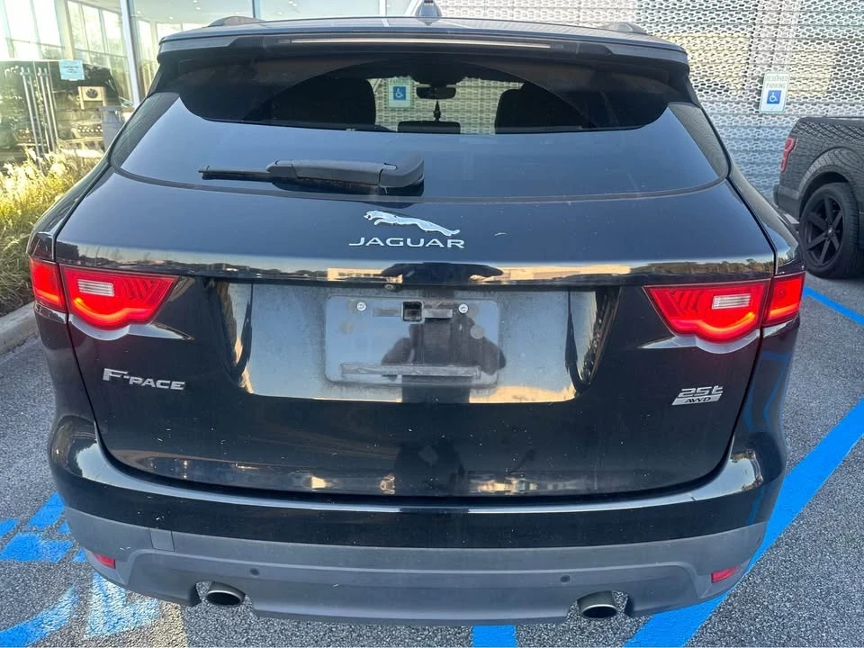 2019 Jaguar F-Pace - Image 3 of 8