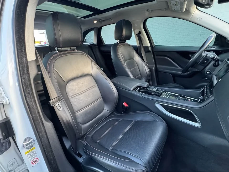 2019 Jaguar F-Pace - Image 17 of 20