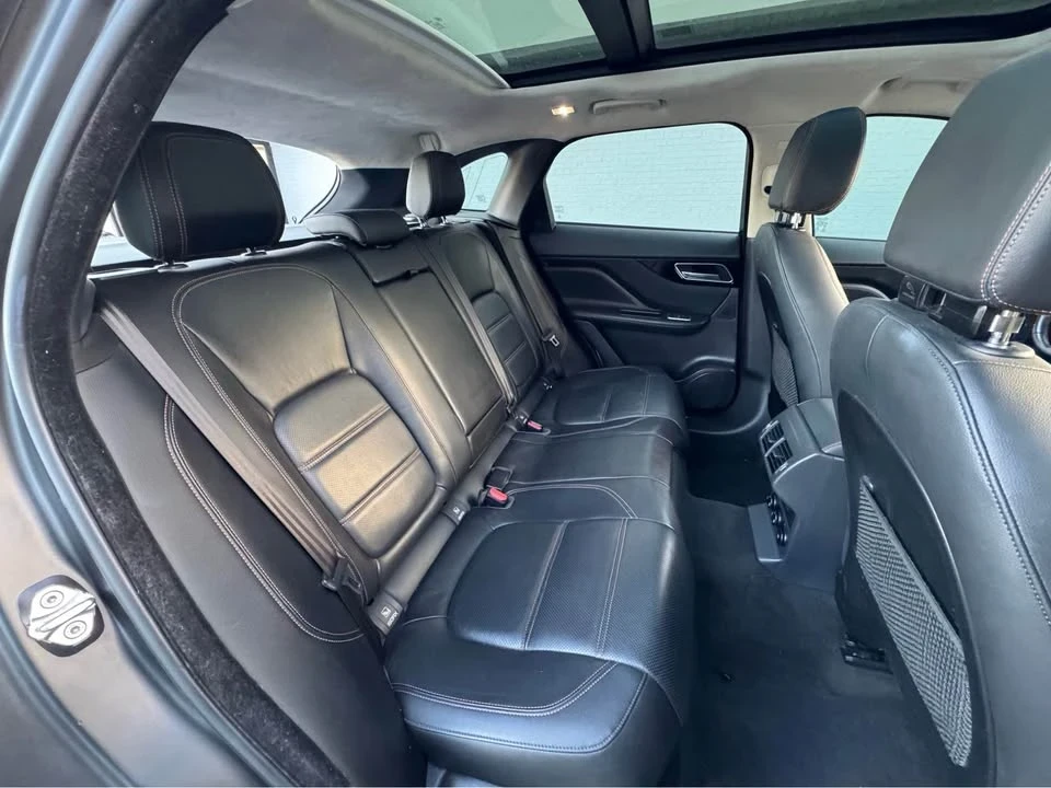 2019 Jaguar F-Pace - Image 19 of 20