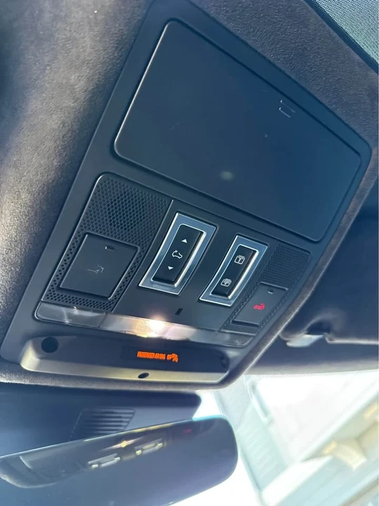 2019 Jaguar F-Pace - Image 11 of 15