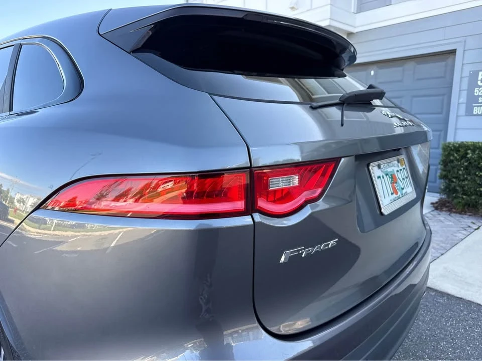 2019 Jaguar F-Pace - Image 3 of 15