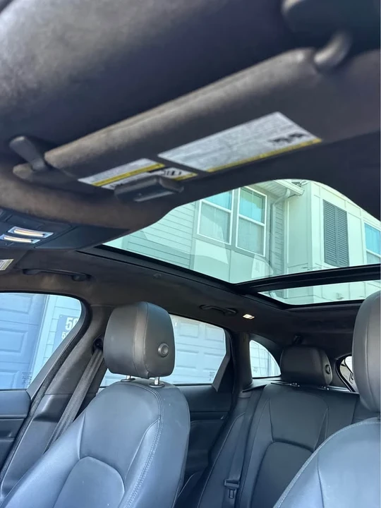 2019 Jaguar F-Pace - Image 12 of 15