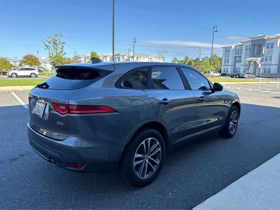 2019 Jaguar F-Pace - Image 4 of 15